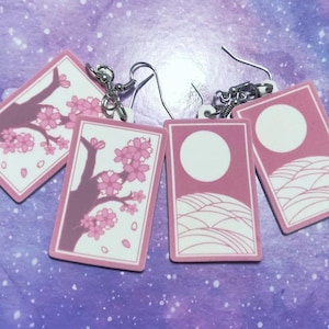 Orecchini con carta Hanafuda con fiori di ciliegio/luna piena/brillano al buio