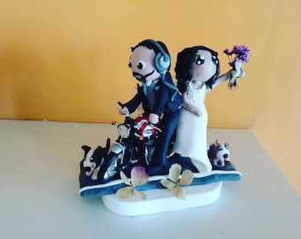 Wedding figures on motorcycle or quad for custom wedding cake