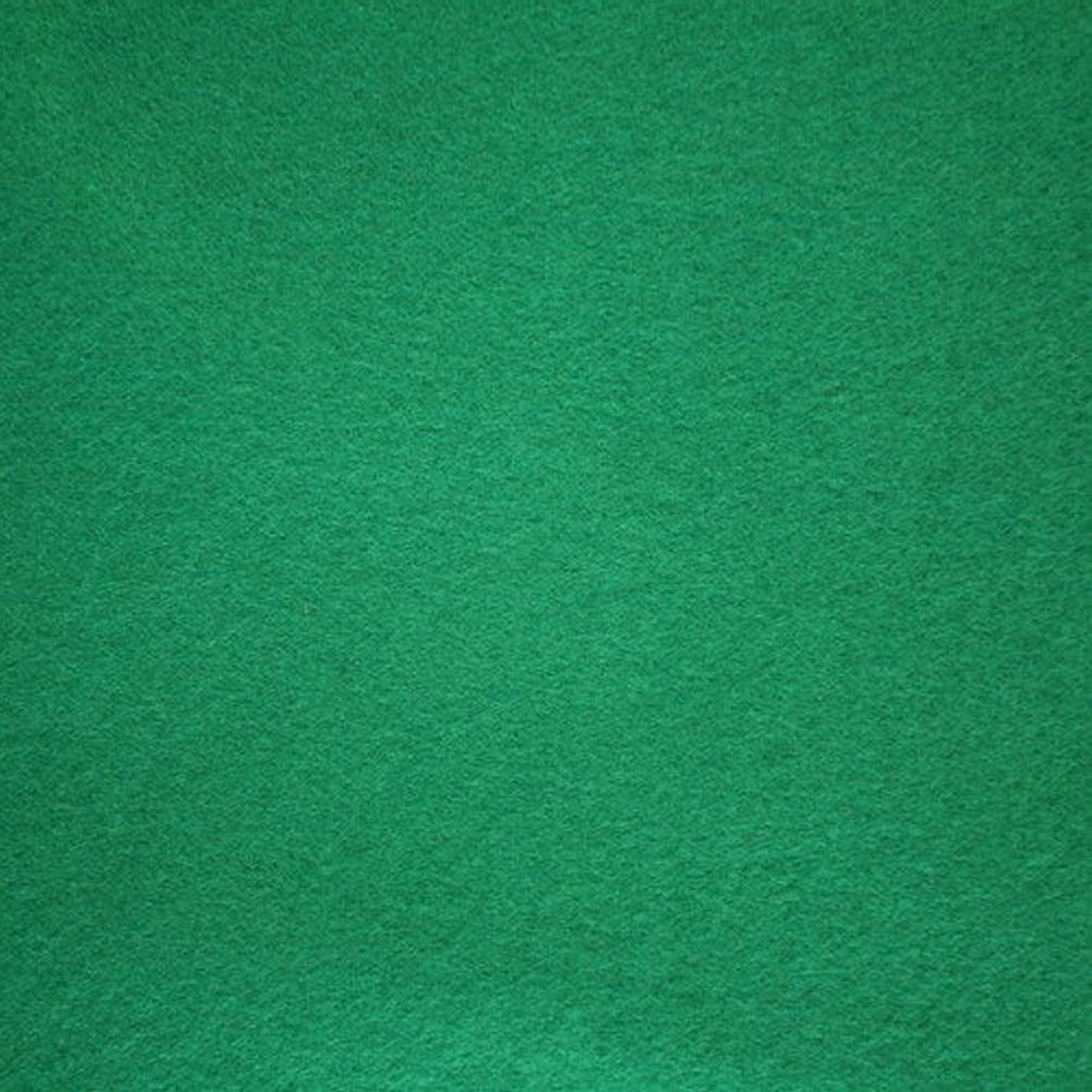 Green Felt Freecell Solitaire - to2w5n4
