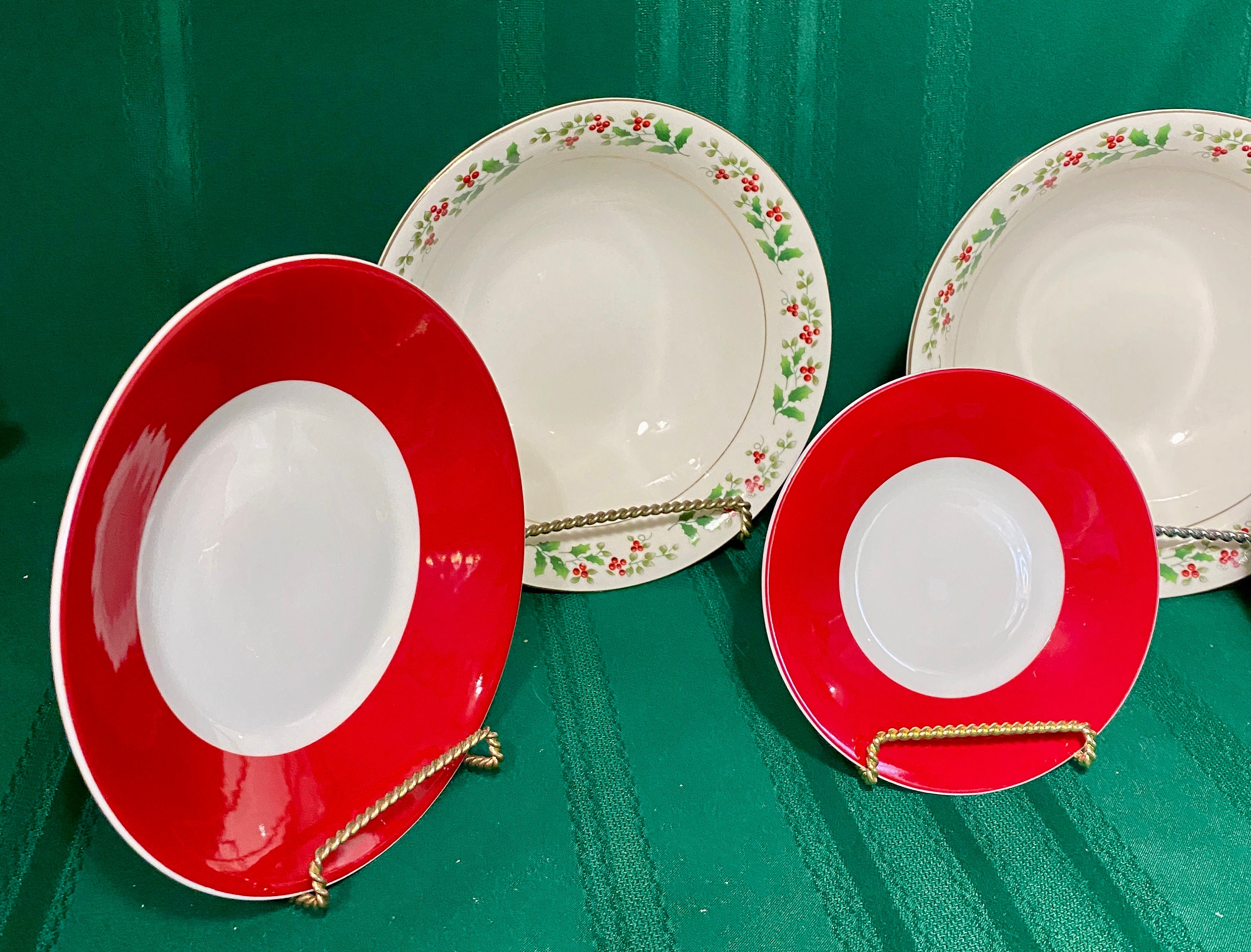 Set of 3 10 STRAWBERRY STREET Red and White Plates 2 Etsy