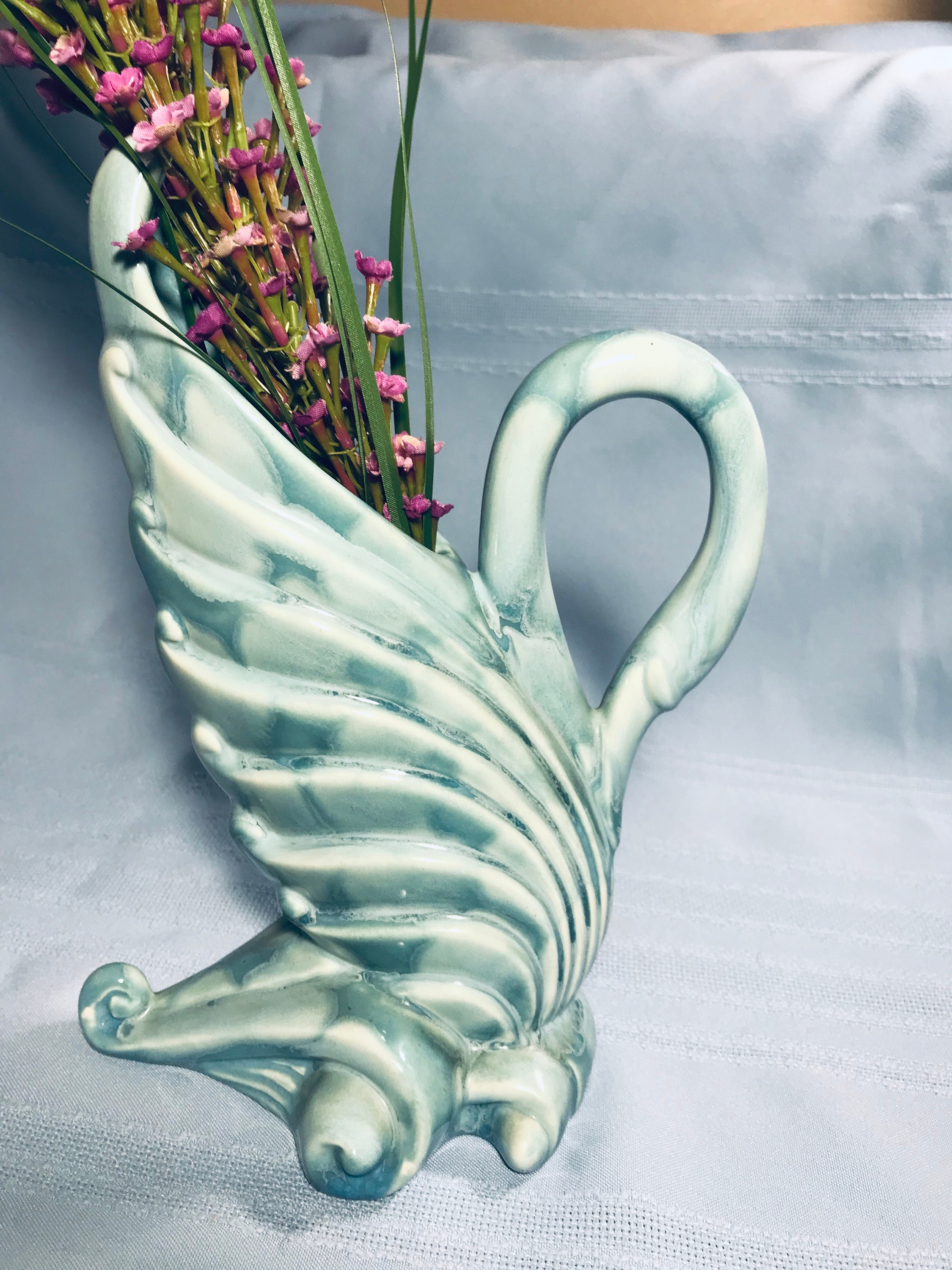 Vintage Blue ROYAL HAEGER SWAN Vase No. R285 from the Etsy.de