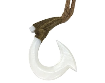 Hawaiian Jewelry Carved Hawaiian Shell Fish Hook Hawaii Pendant From Maui Hawaii