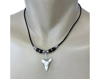 Hawaiian Jewelry Small Mano Wire Wrapped Hawaii Shark Tooth Necklace Jewelry From Maui Hawaii