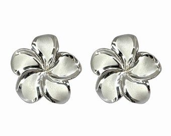 Hawaiian Heirloom Jewelry 14 Karat White Gold Plumeria Flower XL 18mm Earrings from Maui, Hawaii