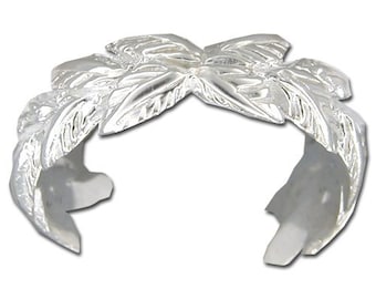 Hawaiian Jewelry Sterling Silver Hawaiian Maile Leaf Toe Ring from Maui, Hawaii