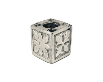 Hawaiian Heirloom Jewelry Quilt Cube Sterling Silver Pendant from Maui, Hawaii