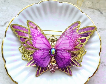 Ready to ship - Haarspange gold "Wings of a Butterfly" lila violett opalweiß