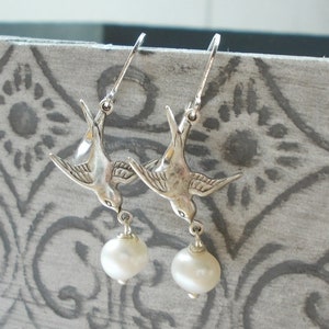 Silver earrings Swallow Treasure cream white image 4