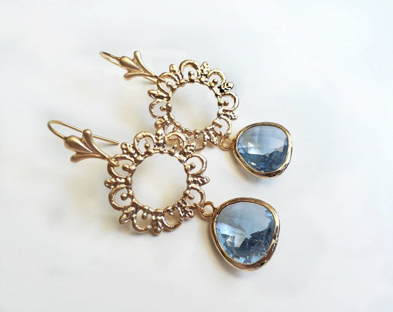 Earrings gold plated Lace Blossoms water blue sapphire blue
