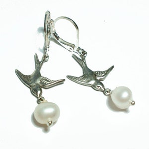 Silver earrings Swallow Treasure cream white image 3