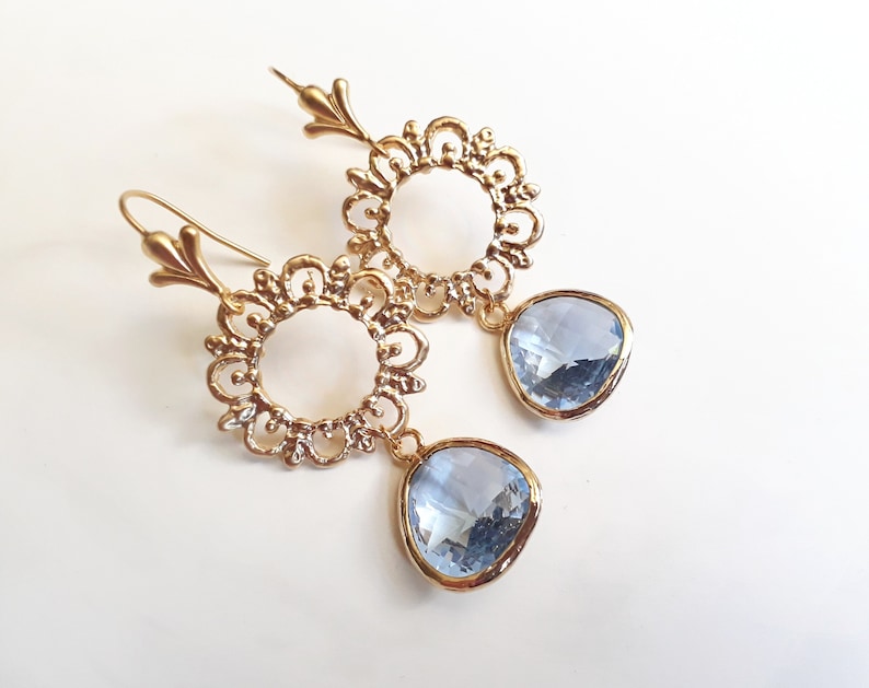 Earrings gold plated Lace Blossoms water blue sapphire blue