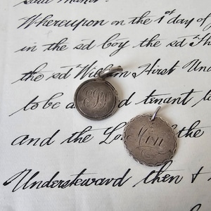 Victorian Love Token Min EFL