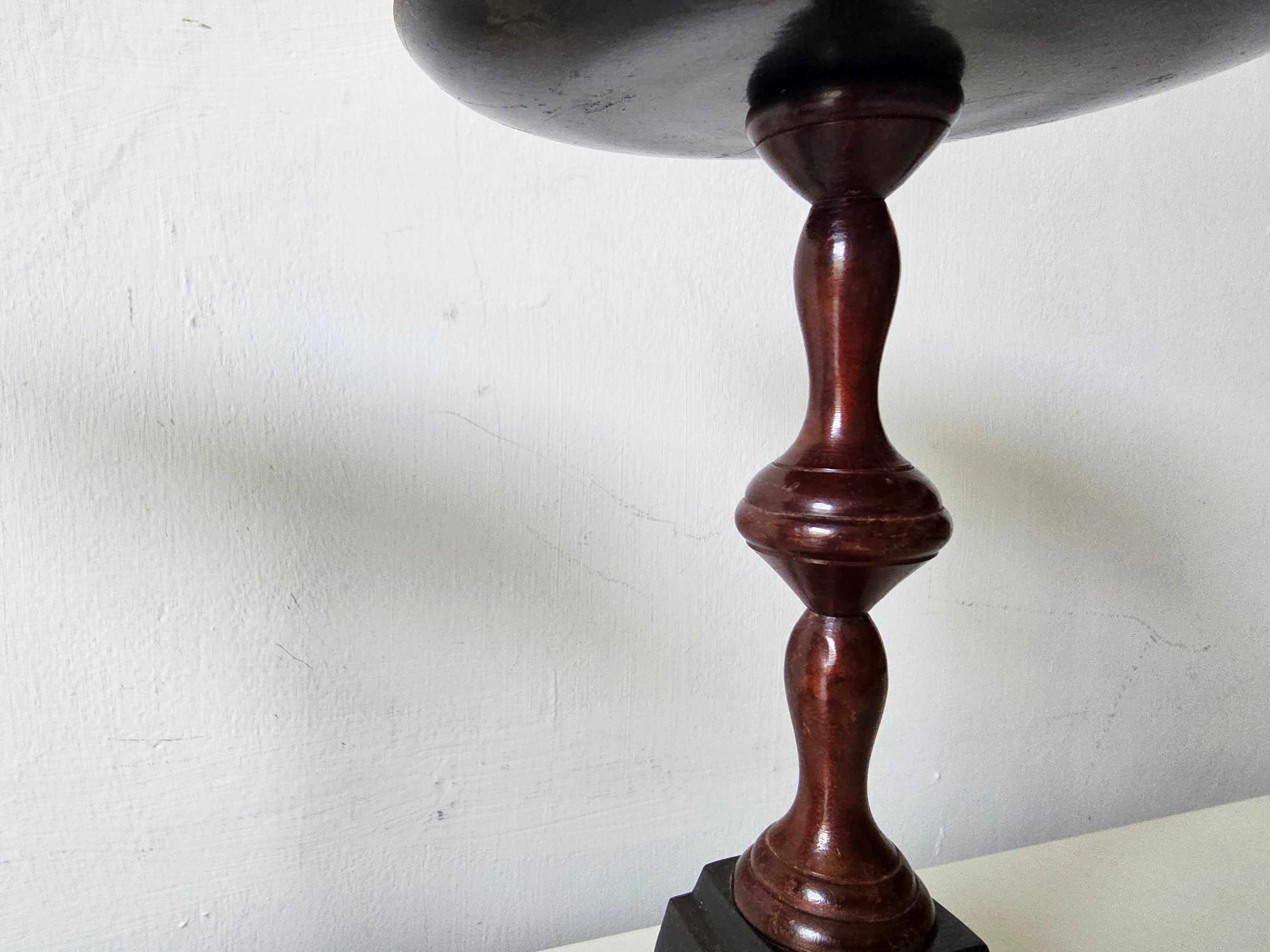 貴重　アンティーク　ディスプレイ　装飾　スタンド　ブロンズ 貴重 アンティーク ディスプレイ 装飾 スタンド ブロンズ