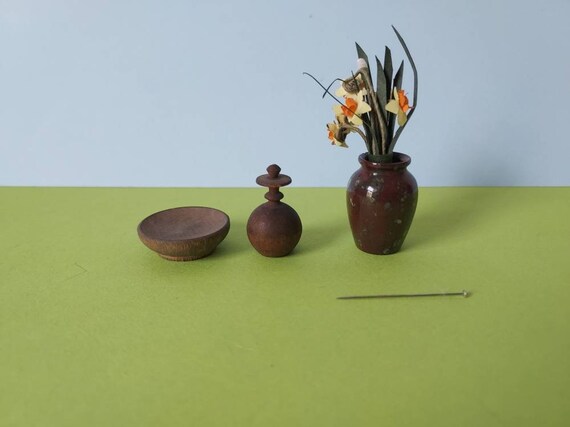 3 vases miniatures en porcelaine - Décoration