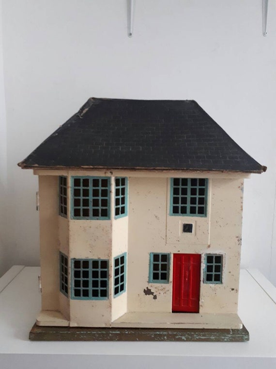 triang dolls house no 50
