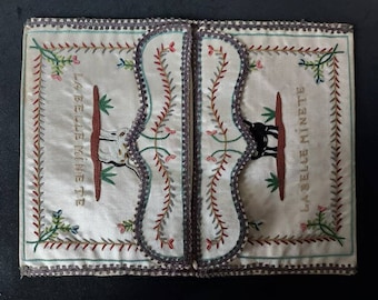 Livro de bolso bordado georgiano ou caixa de cartas com gatos