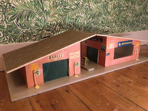 vintage toy garage