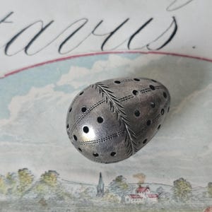 Georgian Silver Vinaigrette Egg