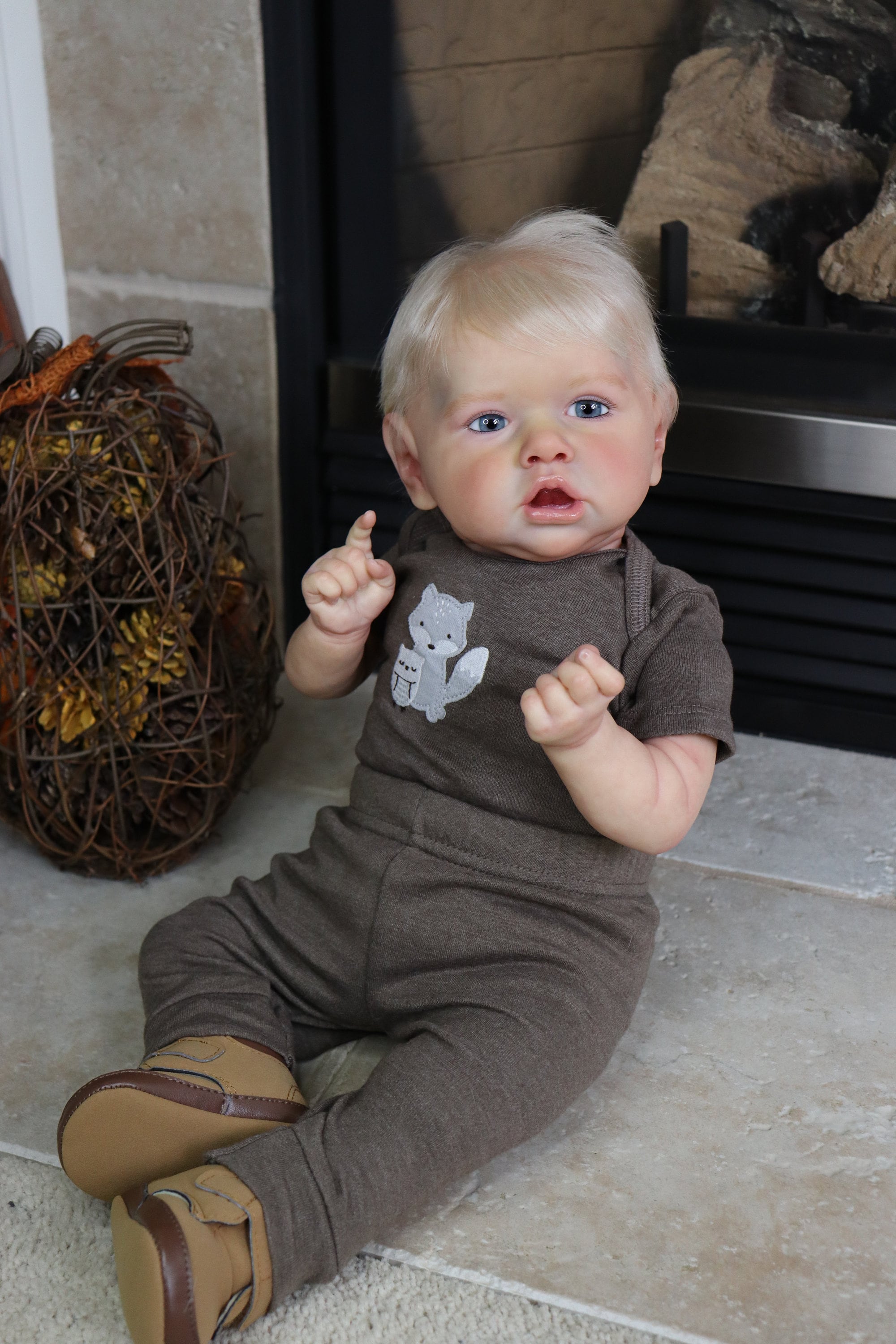 カスタムリボーンドール「サスキア」：男の子用または女の子用（ミア