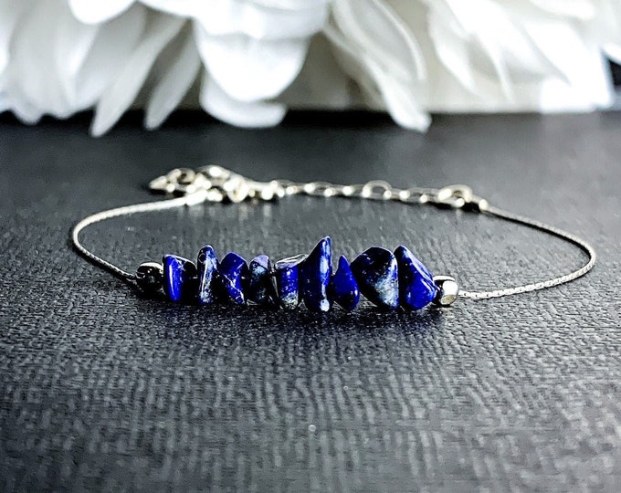 Lapis Lazuli gemstone bracelet, Lapiz lazuli raw gemstone jewelry, minimalist blue healing crystals ankle bracelet anklet gift for women