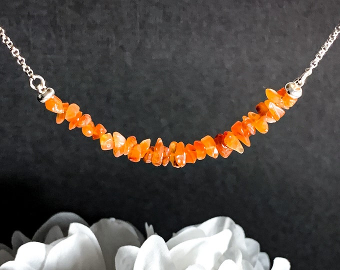 Carnelian Necklace, Real Carnelian Crystal Necklace, Choker Necklaces for Women, Natural Carnelian Courage Energy Gifts for Mom, Mom Gift