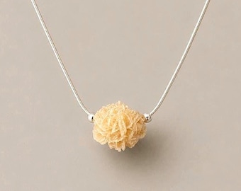 Collana Rosa del Deserto con pendente in cristallo di selenite, gioiello girocollo in pietra naturale, argento sterling placcato oro, minimalista, pezzo da indossare a strati, donna