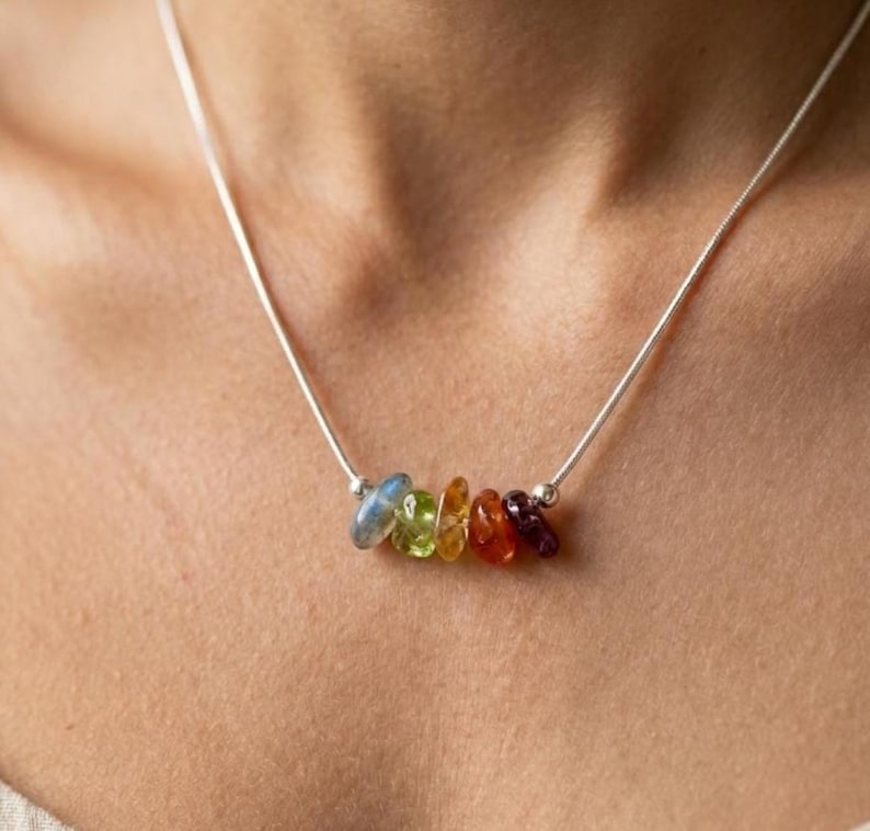 Crystal Healing Gemstone Necklace Leo Zodiac August Birthstone Jewelry Raw Stone Chip Pendant Five Natural Crystals Labradorite Peridot Citrine Carnelian Garnet Gold Bead Accents Fire Sign Astrology Birthday Gift Gold Filled Sterling Silver