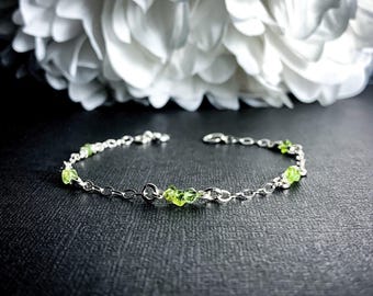 Peridot armband för kvinnor, födelsesten Augusti som födelsedagspresent, Peridot minimalistiska ädelstenssmycken Fotlänk, Grönt kristallarmband för henne