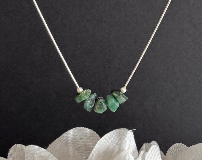 Raw Emerald Necklace Heart Chakra Healing Stone Crystal Birthstone Choker