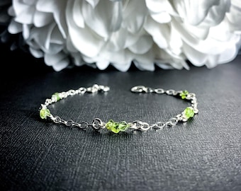 Peridot Satellite Fotlänk Elegant Pärlarmband