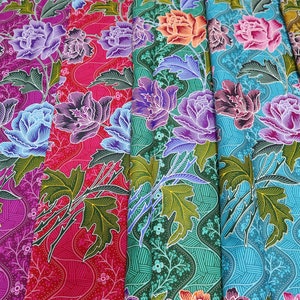 42x70 inches printed batik cotton not a readymade sarong, wrap skirt materials, floral pattern, Thailand beach sarong cloth materials