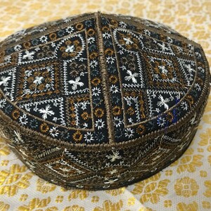 Size 58 F3 tribal vintage cap Islamic Men Hat Muslim salat Imam Hat Embrodery Beanie Kufi prayer ramadan Umrah Hajj Biker Boho Chris Monk