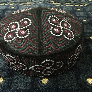 A Size 57 ,tribal folk, boho cap,Islamic Men Hat ,Muslim Cap, salat Hat , Impam Hat, Embroidery hat  Beanie Hat ,kufi prayer cap,Pakistani 5