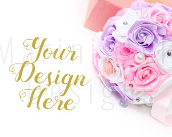 Download Free White Desk, Wedding Styled Stock Photography, Bridal Stock Image, Wedding Stock Photo, Jewelry Bouquet, Bridal shower mockup, flat lay, 427 PSD Template