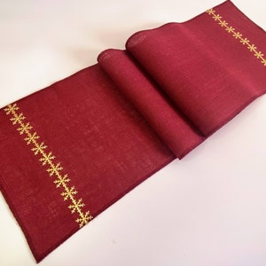 Burgundy Wine Hessian Burlap Christmas Table Runner with Gold Snowflake Edging