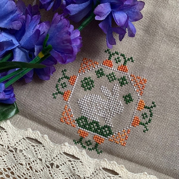 Quirky Quaker: Bunny - PDF Pattern - Cross Stitch - Darling & Whimsy Designs