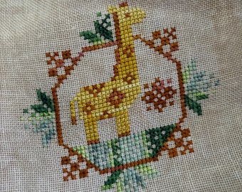Quirky Quaker: Giraffe - PDF Pattern - Cross Stitch - Darling & Whimsy Designs