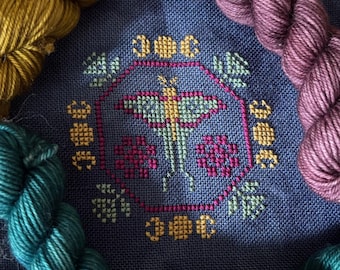 Quirky Quaker: Luna Moth - PDF Pattern - Cross Stitch - Darling & Whimsy Designs
