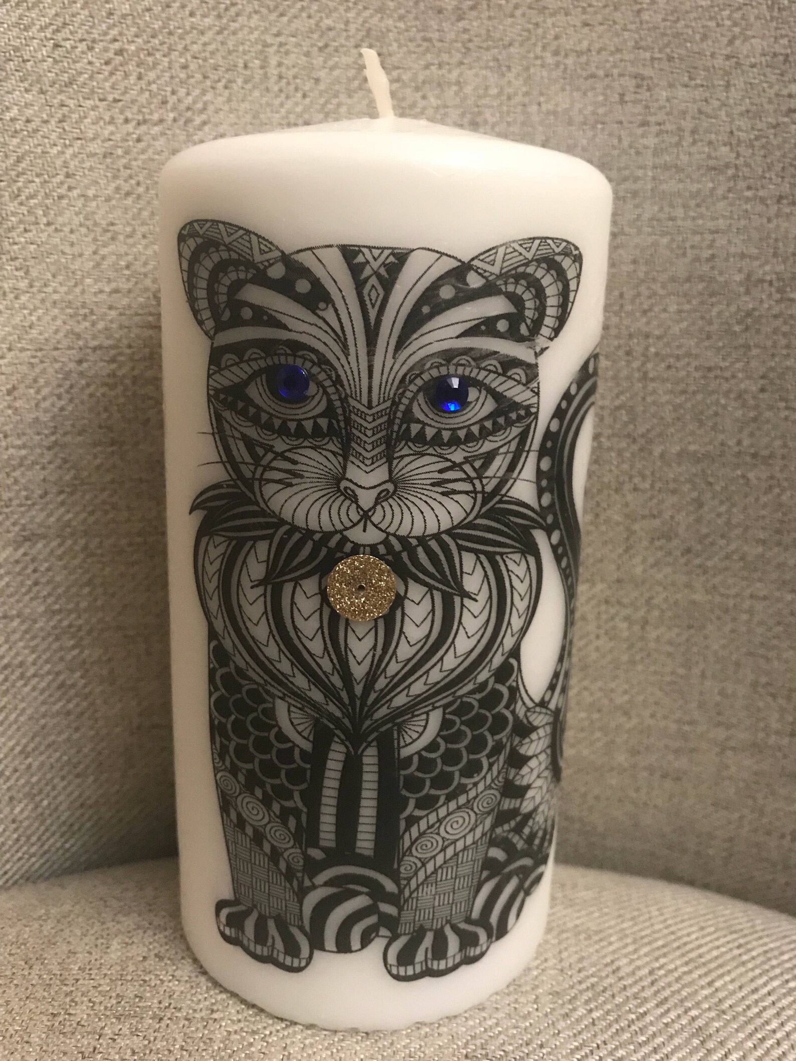 Cat Candle With Gemstone Eyes