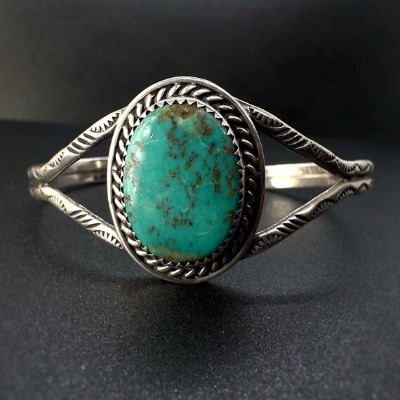 Leroy Erma Boyd Vintage Native American Navajo Coral Sterling Silver Bracelet Leroy Erma Boyd Vintage Native American Navajo Coral Sterling Silver Bracelet