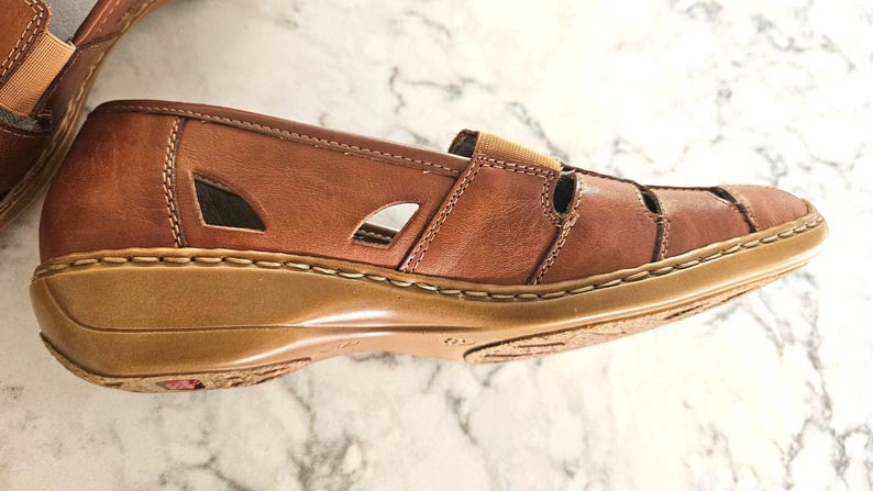 Deadstock RIEKER Antistress Brown Leather Loafers (Size 39 / US 8-8.5) image 4
