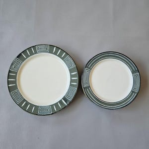 MIKASA Potter's Craft Firesong Stoneware Dinner Plates, Vintage 1990s Japan Ceramic Salad Plates