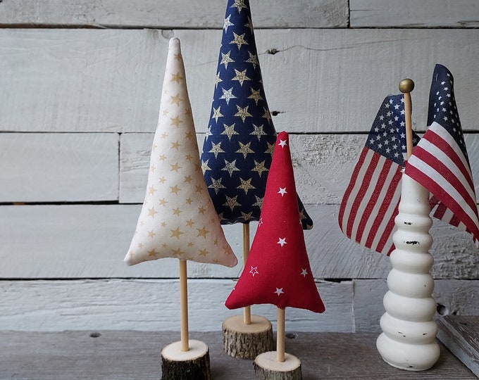Patriotic Whimsy Trees in Red, White and Blue, Set of 3 Whimsical ...