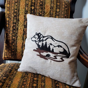 Bear Scene, Embroidered Pillow Cover, Rustic, Cabin Style, Throw Pillow Cover, Woodland