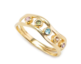 Gold Birthstone Ring 2, 3,...8 Stone/ Mothers Ring / Personalized Gifts for Mom / Rings for Women / Handmade Birthstone Jewelry
