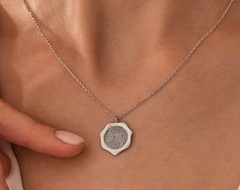 Fingerprint Necklace / Memorial Jewelry Gift / Sentimental Gifts / Fingerprint Jewelry / Personalized Writing Engraved Necklace