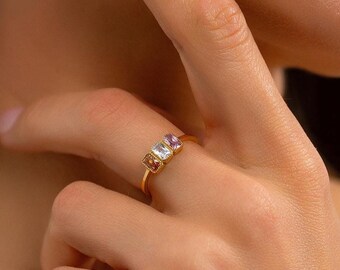 Mothers Ring 2, 3, 4, 5 Stone - Birthstone Ring - Personalized Jewelry Unique Gift for Mom - Grandma Gift - Birthday Gift - Gold Jewelry