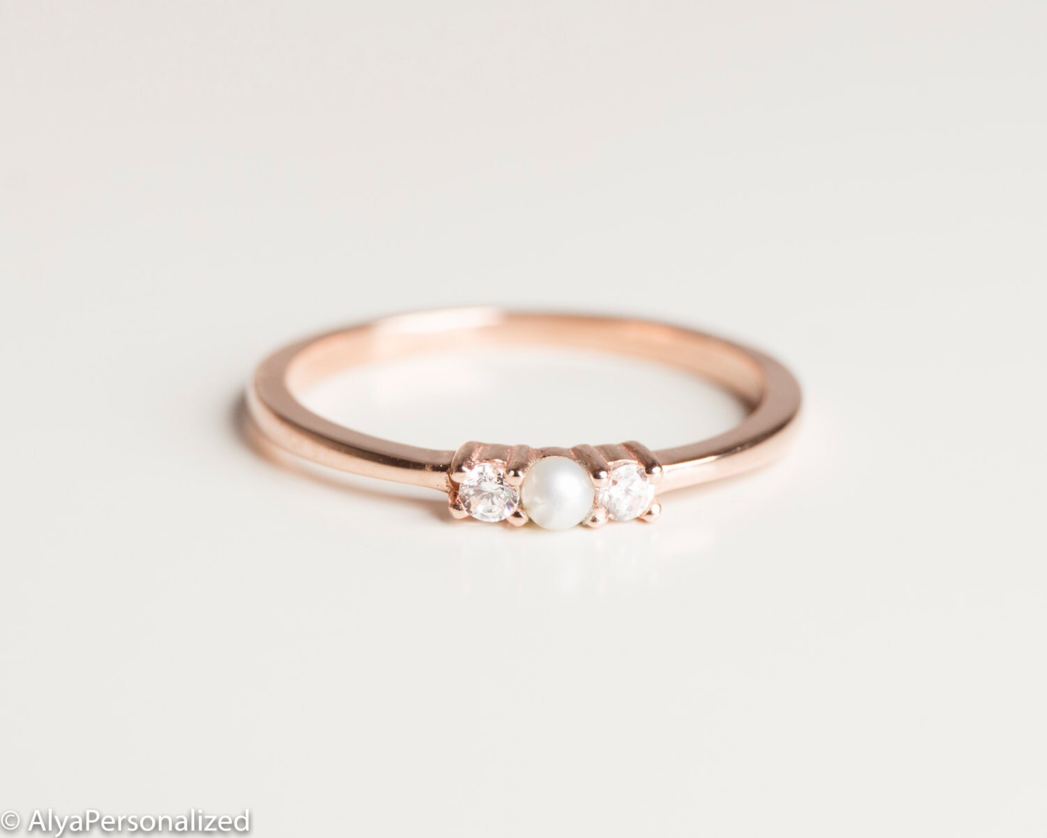 24 Rose Gold Engagement Rings By Famous Jewelers | Oh So Perfect Proposal