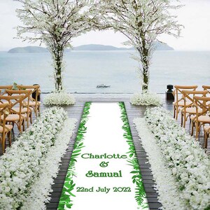 Wedding Aisle Runner - Green Foliage Border Personalized Wedding Aisle Runner. Wedding décor Wedding Decoration