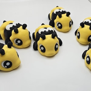 Ready to Ship! Black and Yellow 3D Printed Bee Flexi Figure - Flexible, Kawaii, Articulated Collectible